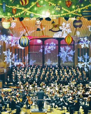 Gentri Christmas La Mirada