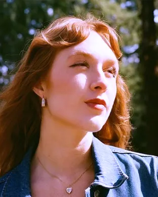 Bella White Los Angeles