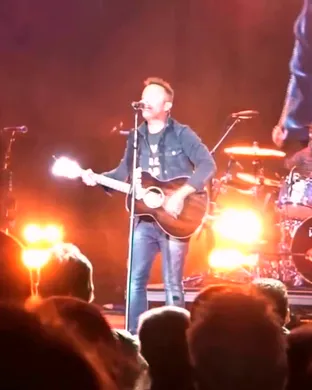 Chris Tomlin