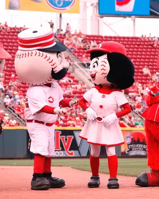 Cincinnati Reds vs. Los Angeles Dodgers