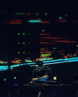 DJ Shadow Los Angeles