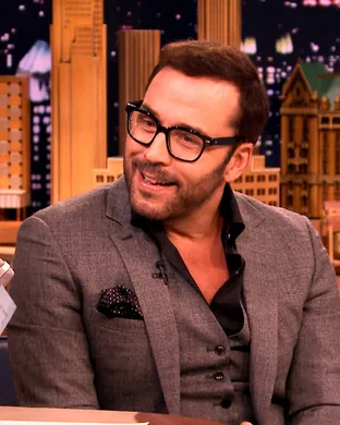 Jeremy Piven Irvine
