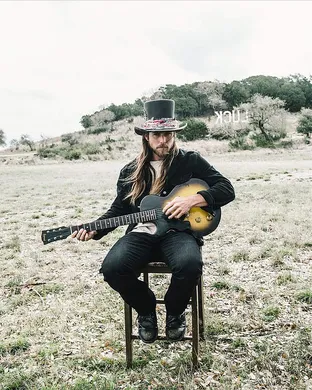 Lukas Nelson Santa Ana