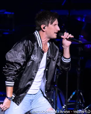 Russell Dickerson Los Angeles