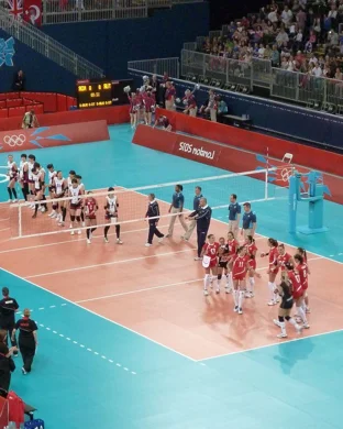 Louisville Cardinals Women's Volleyball Louisville